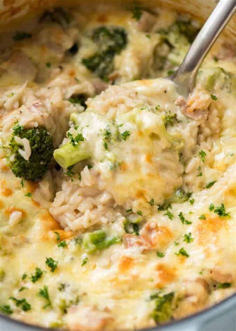How to back rice chicken and broccoli. One Pot Chicken Broccoli Rice Casserole | The Yellow Pine Times