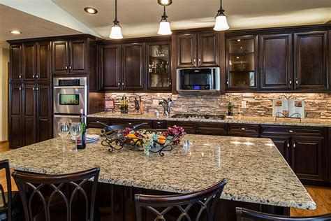 Maybe you would like to learn more about one of these? kbideas.com | Photo Gallery | Kitchen, Kitchen and bath ...