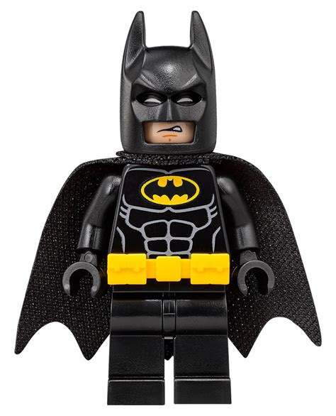 Includes batman, batgirl and the joker minifigures plus buildable batmobile and hot rod, new 2021 (136 pieces) $29.99. LEGO The Batman Movie 70914 pas cher - L'attaque du camion ...