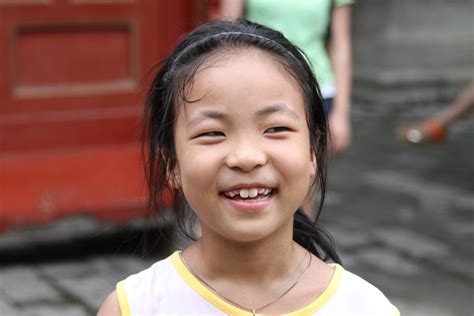 Photography community, including forums, reviews, and galleries from photo.net. CHINESE PEOPLE | ROBERT TORRES | Flickr