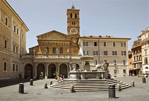 Basilica Di Santa Maria In Trastevere