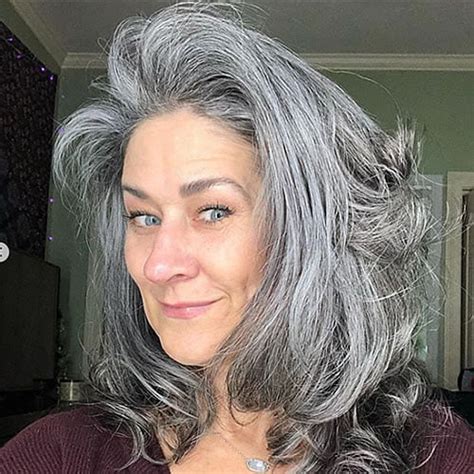Shoulder Length Gray Hair Color For Older Women Over 60 Hair Colors