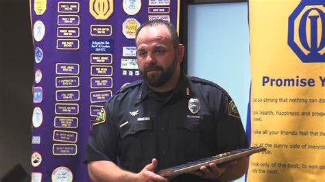 Terre Haute Police Officer Receives Kevin Artz Award Youtube