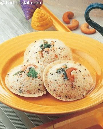 Idli Mumbai Roadside Recipes Idlis Recipes Steamed Snacks Snacks Indian Food Recipes