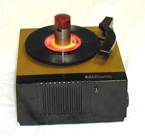 The Styrous Viewfinder The Rca Victor 45 Ey 2 45 Rpm Record Player
