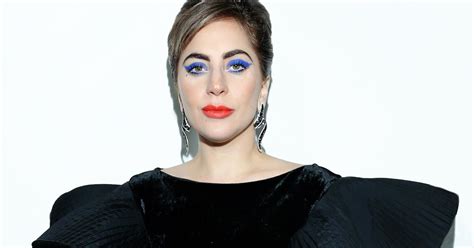 Five foot two , which filmed over the course of eight months, the preview gives glimpses in shopping trips — and security shutting down filming in a walmart — her. New Lady Gaga Netflix Documentary Teasers Clips 2017