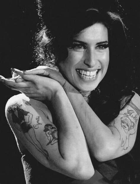 Amys Smile Winehouse Amy Winehouse Style Amy Winehouse