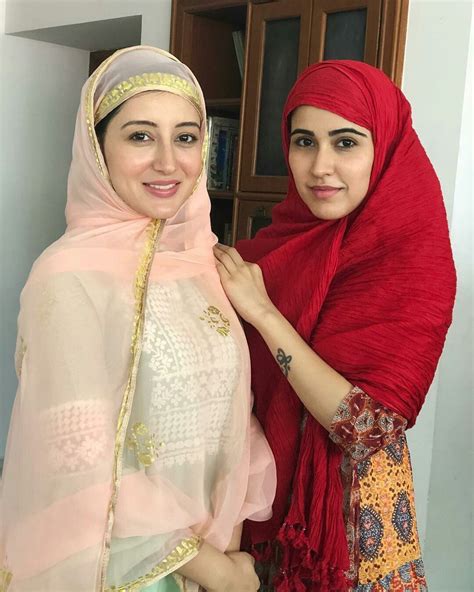idea by zeisha on tvs arab girls hijab beautiful muslim women