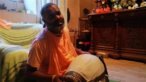 Bhakti Kinkar Damodar Maharaj Maha Mantra Kirtan In Prague YouTube