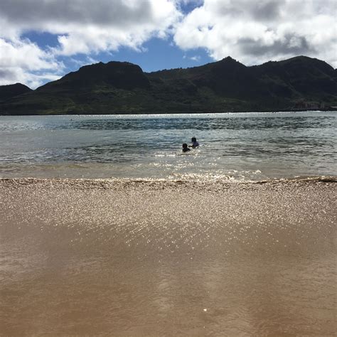 Kalapaki Beach Kauai With Keiki