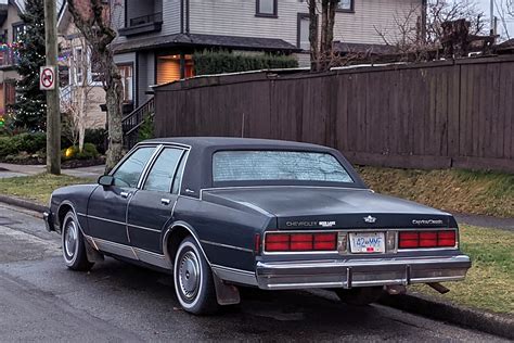 Old Parked Cars Vancouver 1988 Chevrolet Caprice Classic Brougham