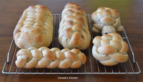 How to braid bread with 4 strands. Varada's Kitchen: Braided Bread