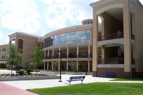 Mainland High School Replacement Project