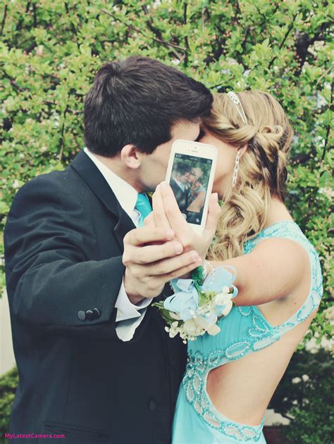 Lovely Creative Couple Photography Ideas Prom Pictures Couples Prom