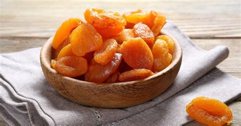 How To Cook Dried Apricots