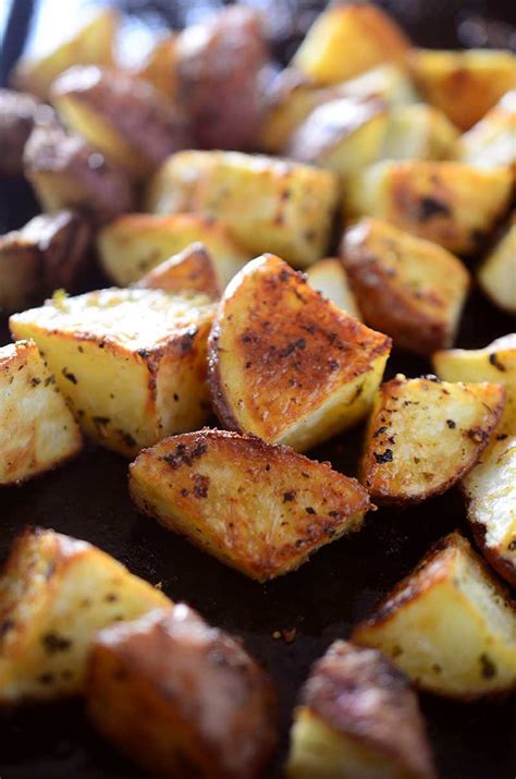 Russet potatoes are, hands down, the best potatoes for baking. Roasted Red Potatoes | How to Bake Red Potatoes | Life's ...