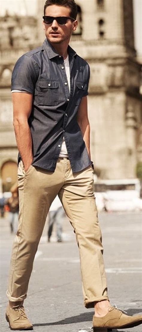 Why Khaki Pant Is Essential For Mens Capsule Wardrobe