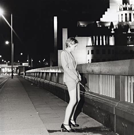 Vauxhall Bridge From Pissing Women Series Von Sophy Rickett Auf Artnet