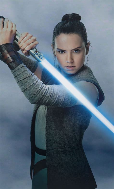 🐻 Daisy Ridley As Rey In Starwars Tattoos Rey Star Wars Star Wars
