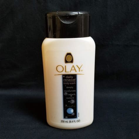 Vintage Olay Daily Renewal Body Wash Scented To Calm 84 Oz Bottle 23