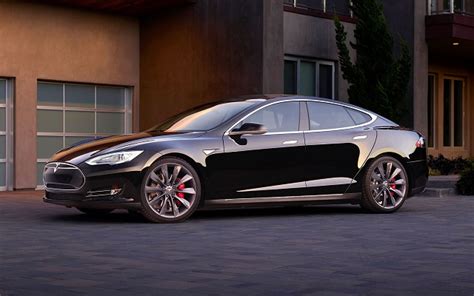 Autopilot Feature In Tesla Model S Finally Released Dailysocialid