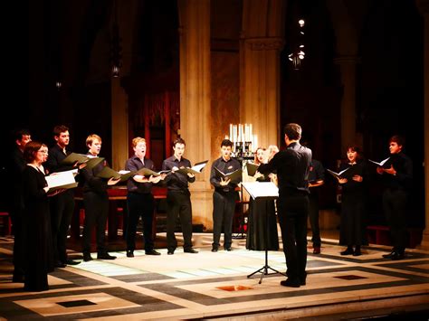 • the choir of claire college, cambridge, timothy gregorio allegri: Allegri Miserere by candlelight at St Martin-in-the-Fields ...
