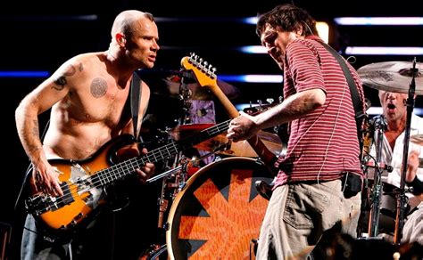 Video Red Hot Chili Peppers Vuelve A Tocar En Vivo Con John Frusciante