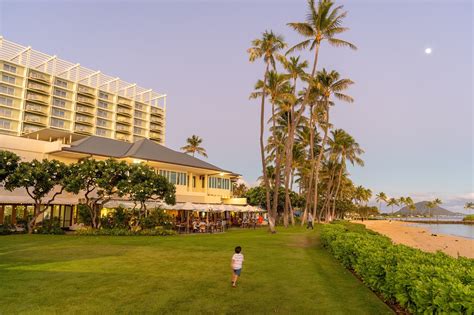 Review Honolulu Luxury At The Kahala Hotel And Resort