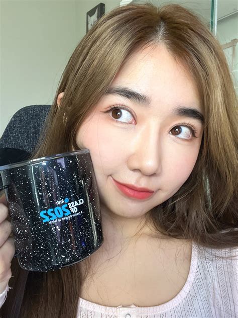 dawn on Twitter: "GOING LIVE FOR @ATT Class of 2022 right before Japan