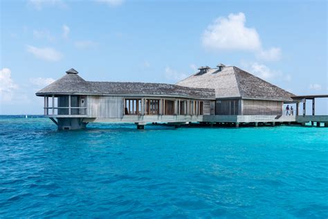 Hoteltipp Hurawalhi Island Resort Lhaviyani Atoll Malediven