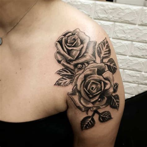 Rose Tattoos For Shoulders EnolSabeen