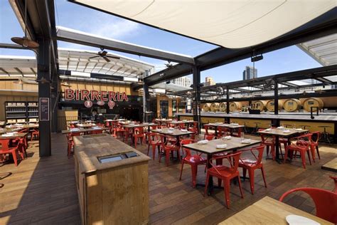 La Birreria In The Flatiron District Of New York Rooftop Bars Nyc Luxury Rentals Rooftop Bar