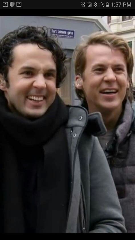 Pin By Tammy Williams Bartelt On Ylvis Brothers What Does The Fox Say