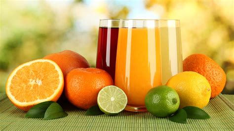 fruits or fruit juice which is a better and healthier option