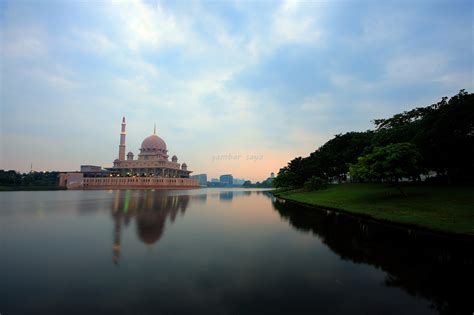 Harga pakej mengikut tarikh yang dipilih. 18 Tempat Menarik Di Putrajaya. Bandar Dalam Taman Ini ...