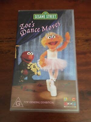 Zoe S Dance Moves Sesame Street Vhs Video Ebay
