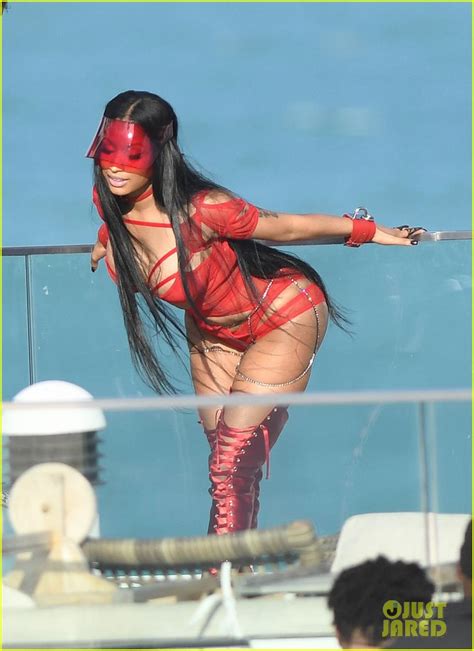 Nicki Minaj Wears Sexy Cut Out Swimsuit To Film New Video Photo 3868242 Bikini Nicki Minaj