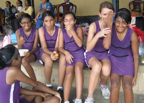 Sri Lankan School Girls 1 Sri Lankan And Desi Indian Girls