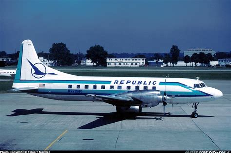 Convair 580 Republic Airlines Aviation Photo 0881087