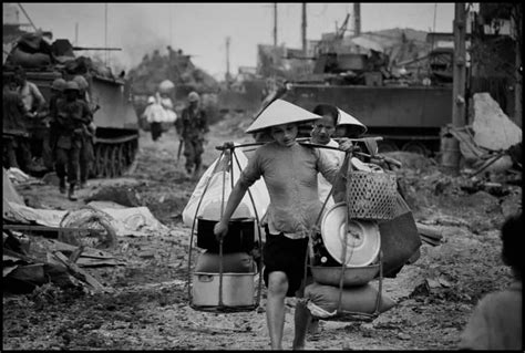 Embassy was looted, along with many other businesses. 40 Graphic Images of the Vietnam War Tet Offensive