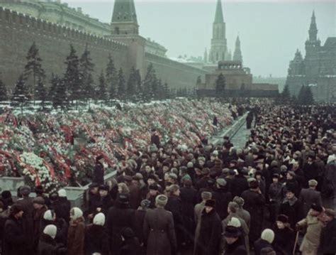 How Stalins Funeral Exposed The Crazed Cult Of Soviet Communism