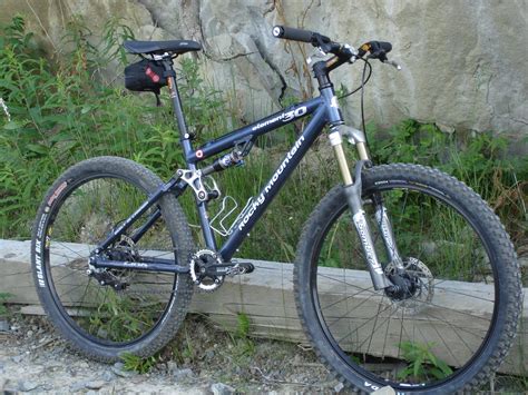 Like a full suspension mountain bike, there are lots of situations where a hardtail may be a better option. Saddle Up Bike: Single Speed Full Suspension Mountain Bike