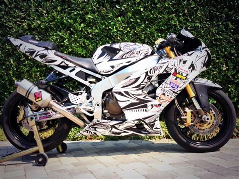 For sale 2005 kawasaki ninja zx6r race bike this was going to be my winter project in preparation for next race season but with a second kid on how can i keep track of information on stunt bikes for sale motorcycle? Pin by Abraham Stunts on Abraham Feld | Kawasaki ...