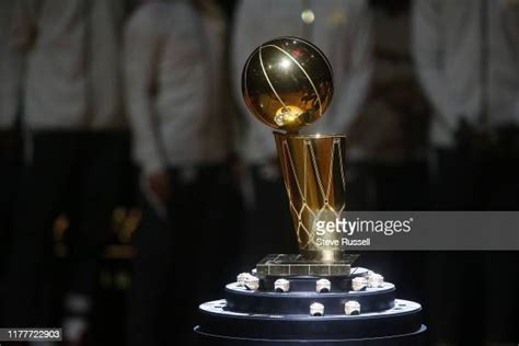 Larry Obrien Nba Championship Trophy Photos And Premium High Res