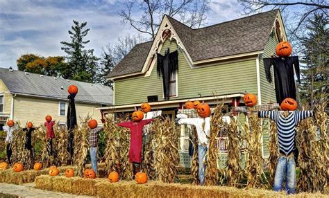 Maybe you would like to learn more about one of these? Halloween Yard Decorations Ideas On Budget