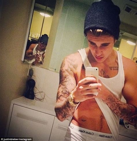 Justin Bieber Wins Calvin Klein Underwear Contract Daily Mail Online
