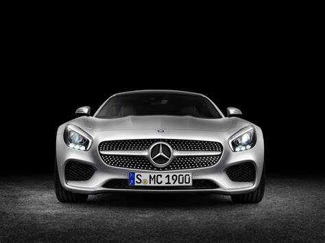 Mercedes Amg Gt Revealed In Germany Video Autoevolution