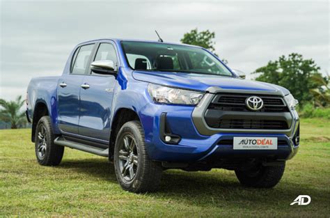 2023 Toyota Hilux Gets Updated Specs And Pricing Autodeal
