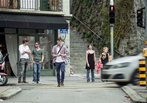 Handy Unfall Schock Kampagne Aus Der Schweiz Sternde