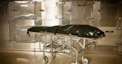 Woman Wakes Up In Bodybag After Being Pronounced Dead By Doctor Daily